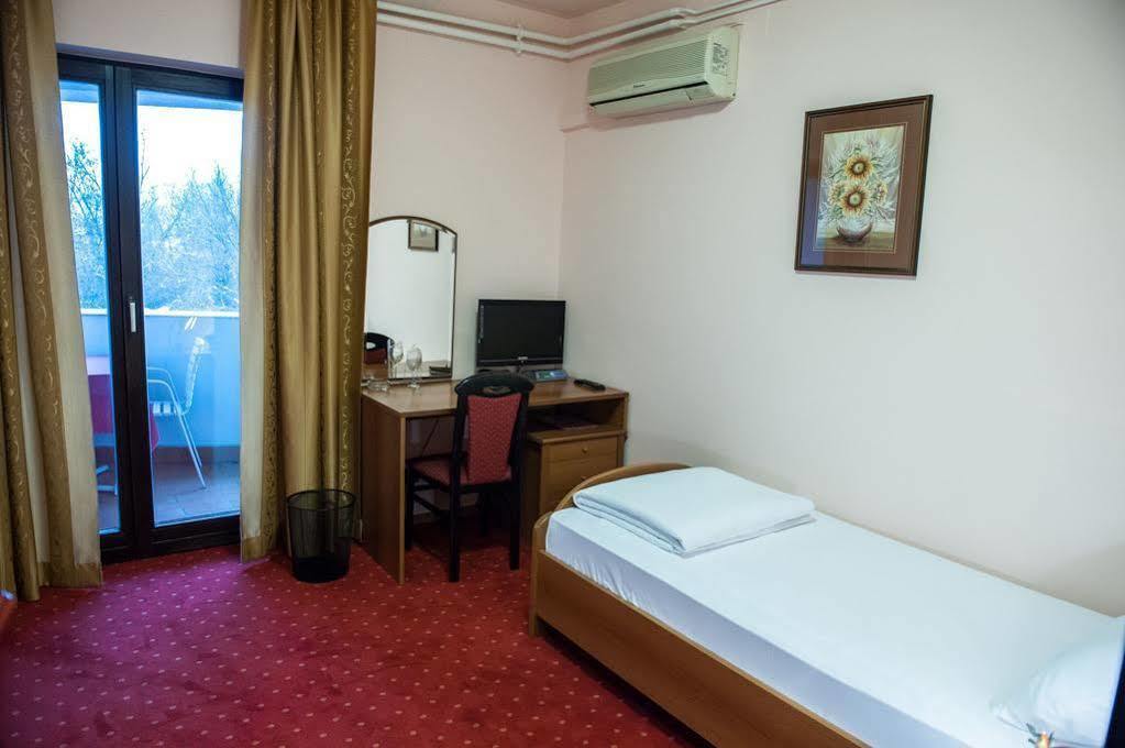 Hotel Europa Zagreb Buitenkant foto